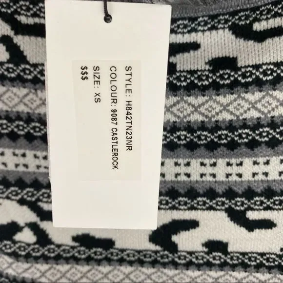 John + Jenn • Turtleneck Sweater - Picture 2 of 6